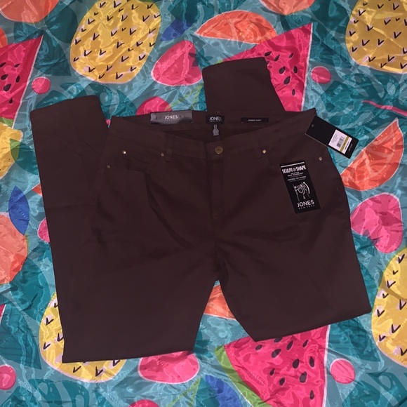 NWT- Jones New York Madison Skinny Pants🌺 - Picture 2 of 10